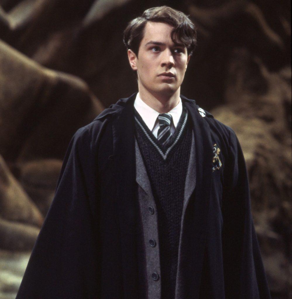 tomriddle_wb_f2_standinginchamberofsecrets_still_080615_port